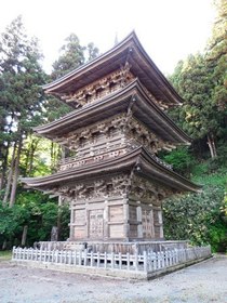 慈恩寺三重の塔.jpg