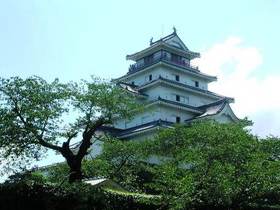 鶴ヶ城天守閣